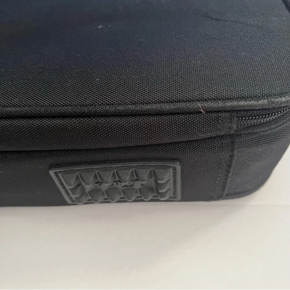 Vintage Targus Air Laptop Briefcase 15